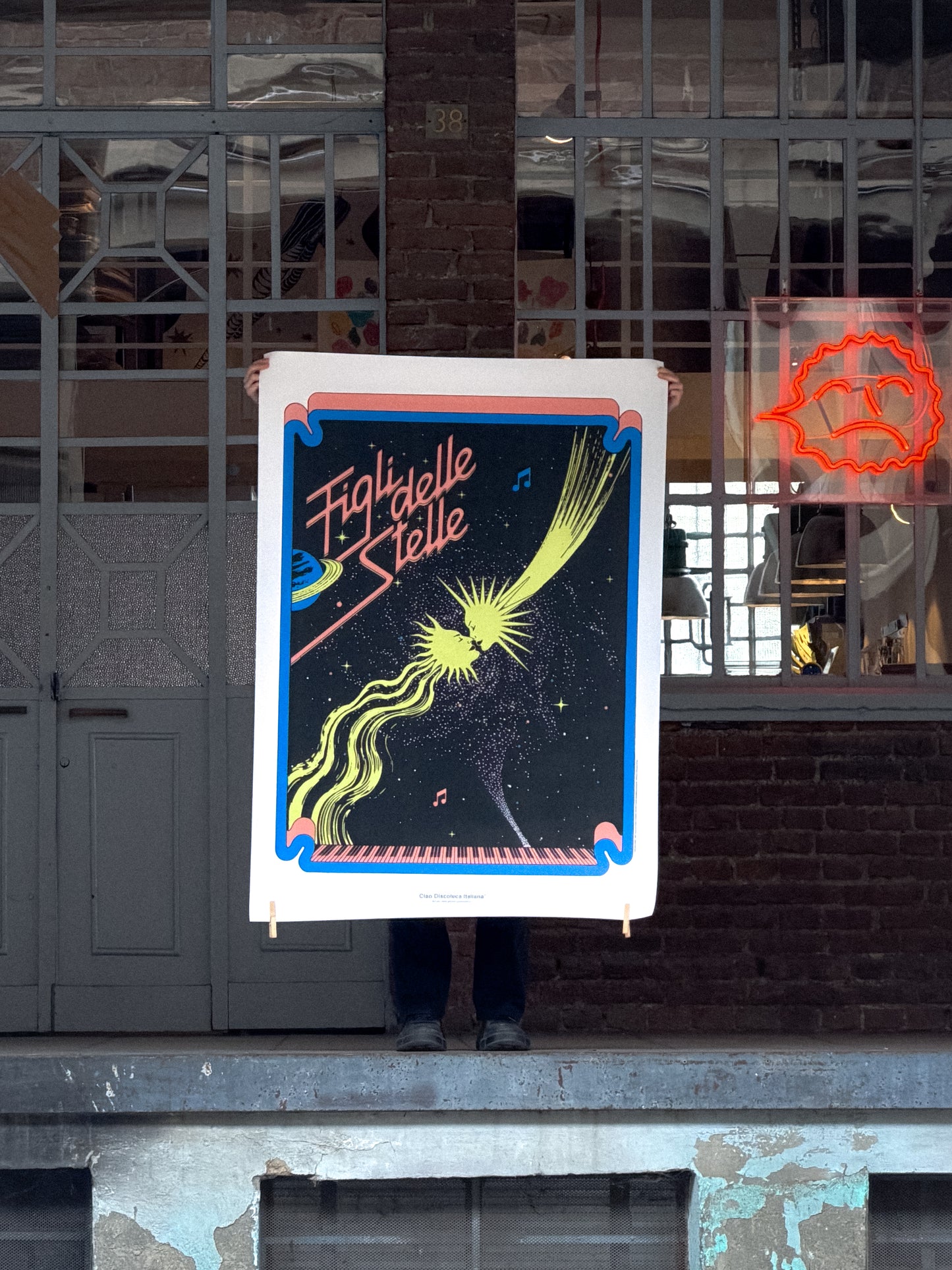Manifesto Figli delle stelle di Alan Sorrenti di grandi dimensioni (70x100cm).