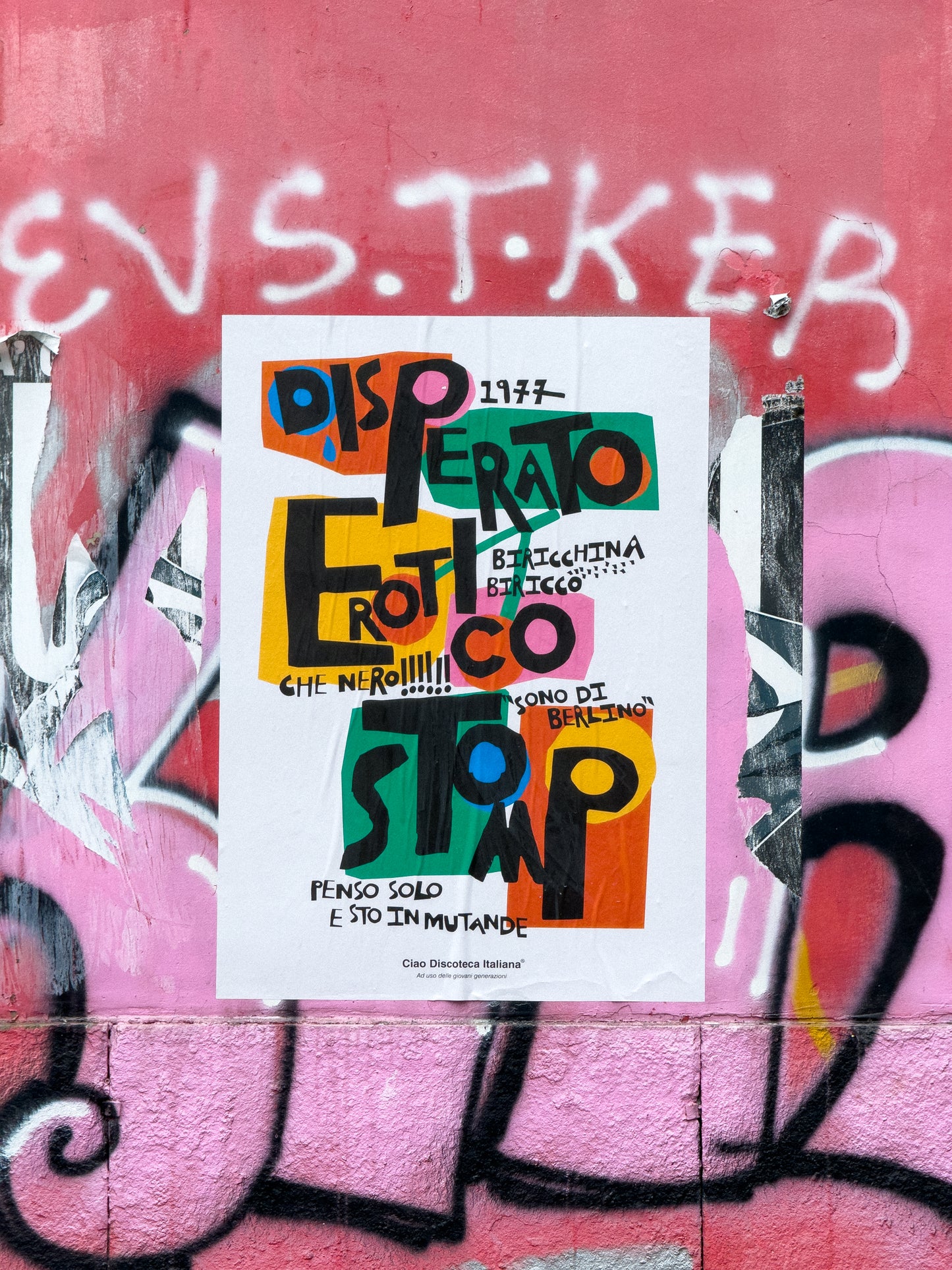 Stampa "Disperato erotico stomp", omaggio a Lucio Dalla. 